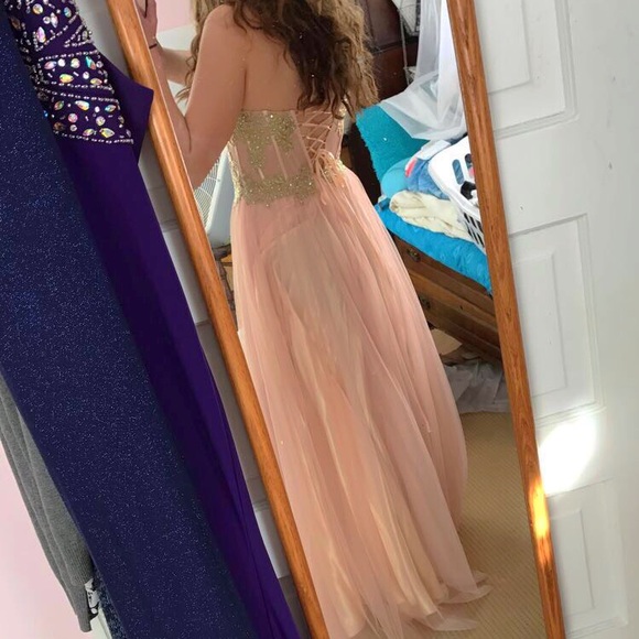 Prom dress - Picture 2 of 2